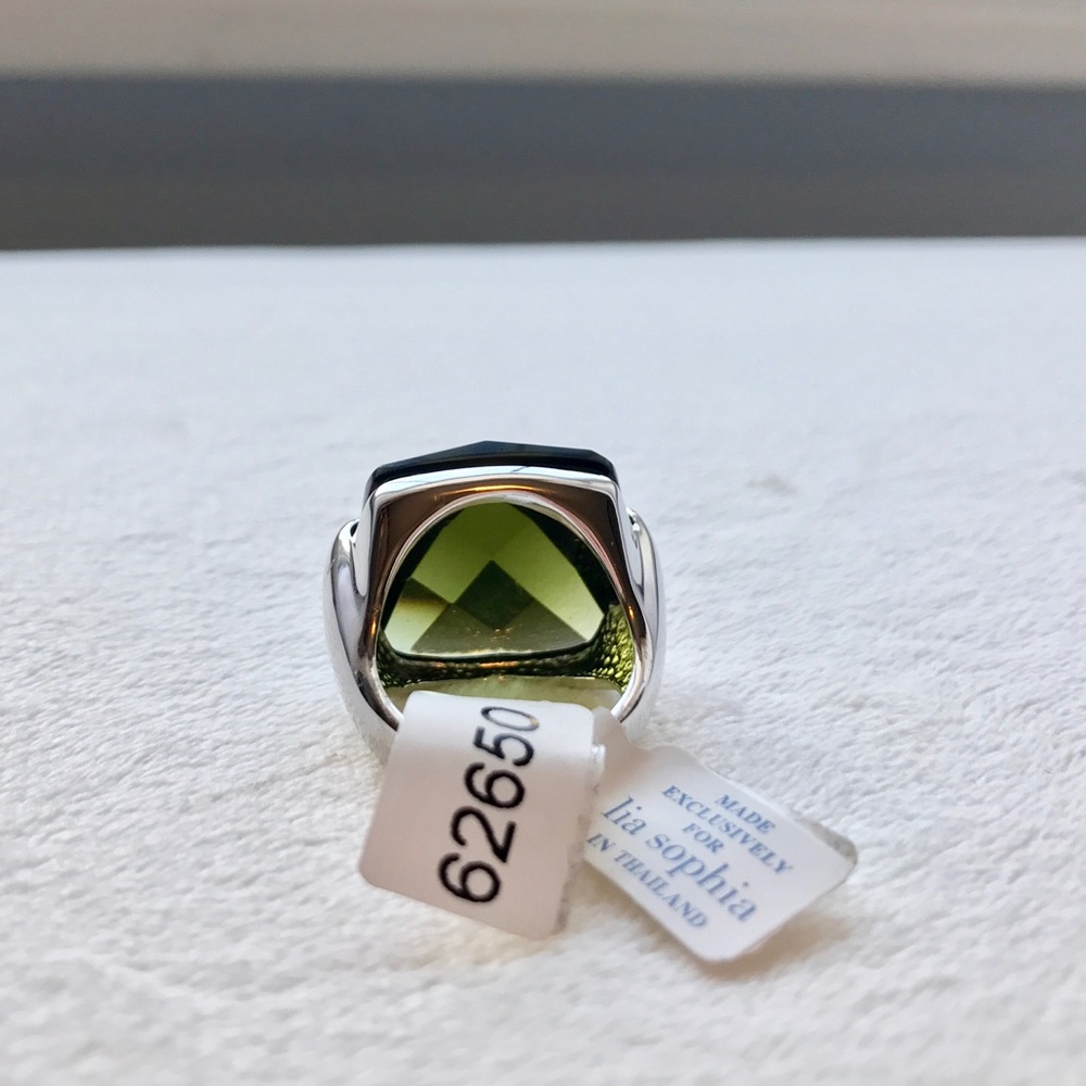 Stunning Lia Sophia Ring! Size 6! - Picture 6 of 8